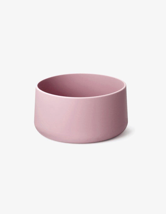 Silicone base in Cherry Blossom Pink for the LifeStraw Go Series 24 oz stainless steel water filter bottle